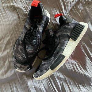 Adidas NMD camo sneakers sz 8 mens
